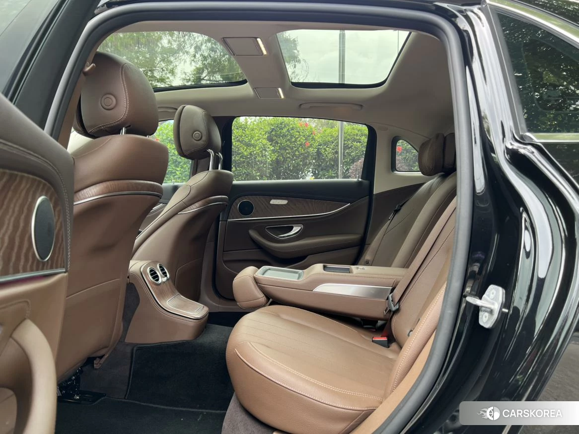 Mercedes-Benz E-class id 4441260 из Китая 7