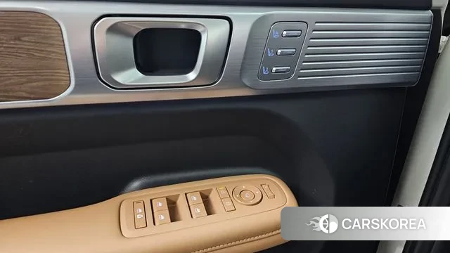 Hyundai Santa Fe (MX5) id 3447017 из Кореи 7