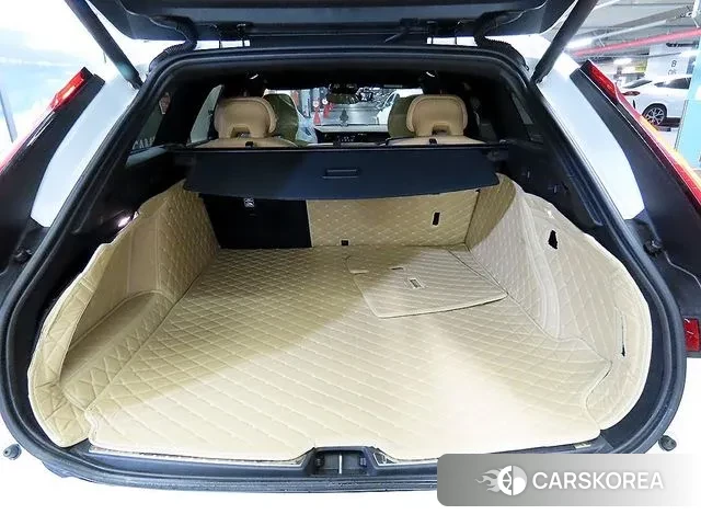 Volvo V90 Cross-Country id 3619017 из Кореи 7