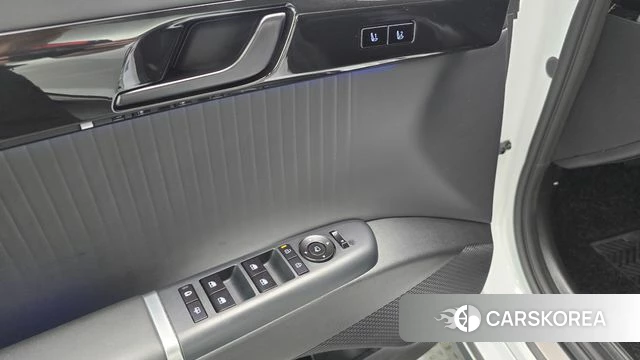Hyundai Grandeur (GN7) id 4630896 из Кореи 7