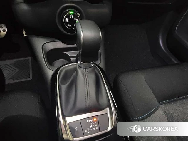 Citroen / DS C4 Cactus id 4562693 из Кореи 7