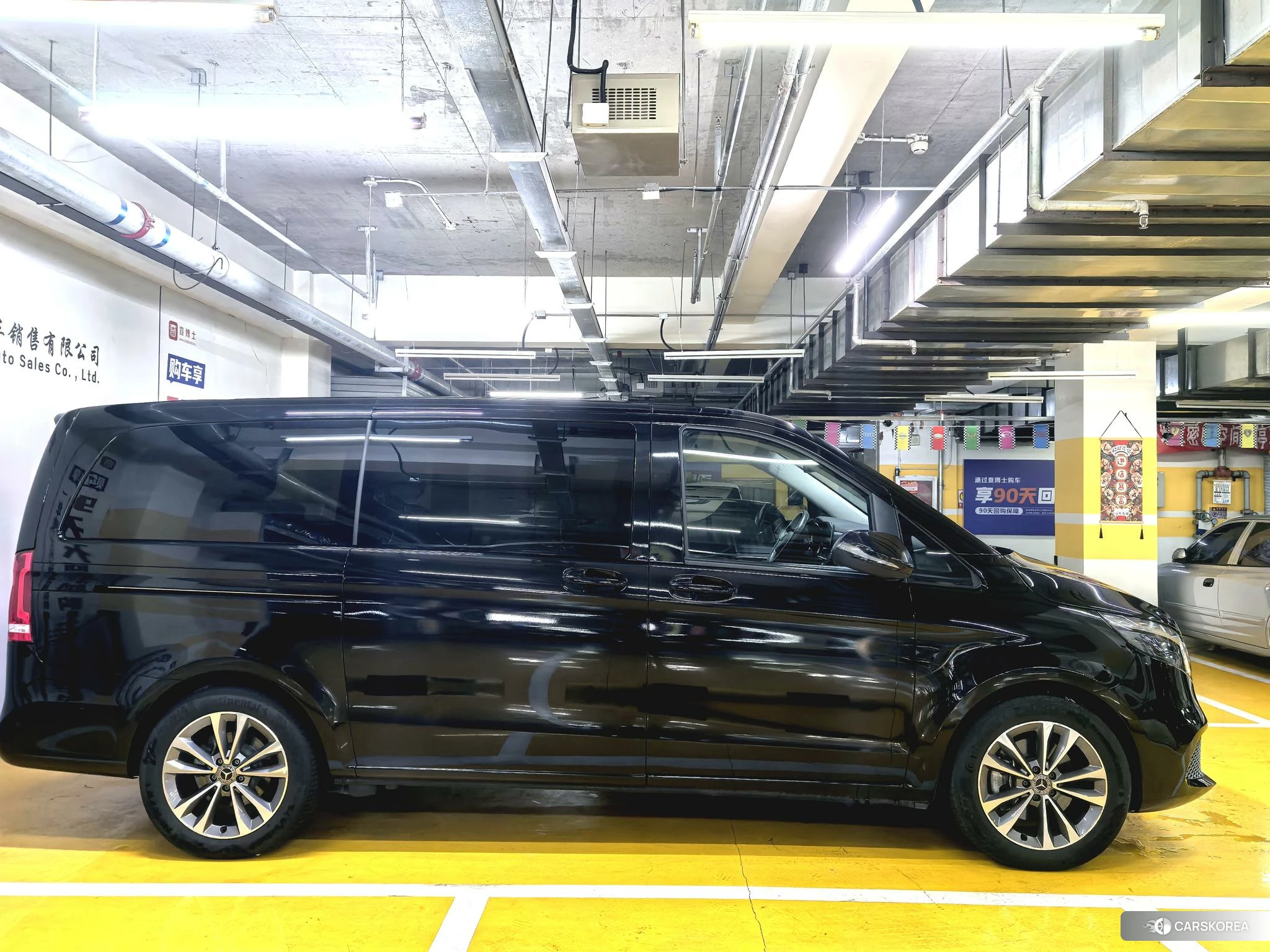 Mercedes-Benz V-class id 4512628 из Китая 7