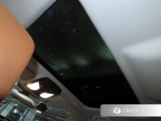 BMW 5 Series (G30) id 3695325 из Кореи 7