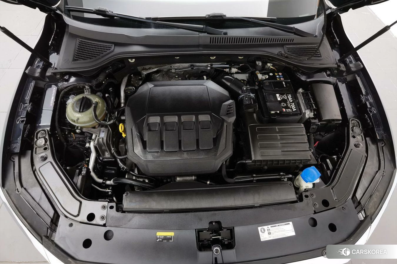 Volkswagen Passat id 4510853 из Китая 7