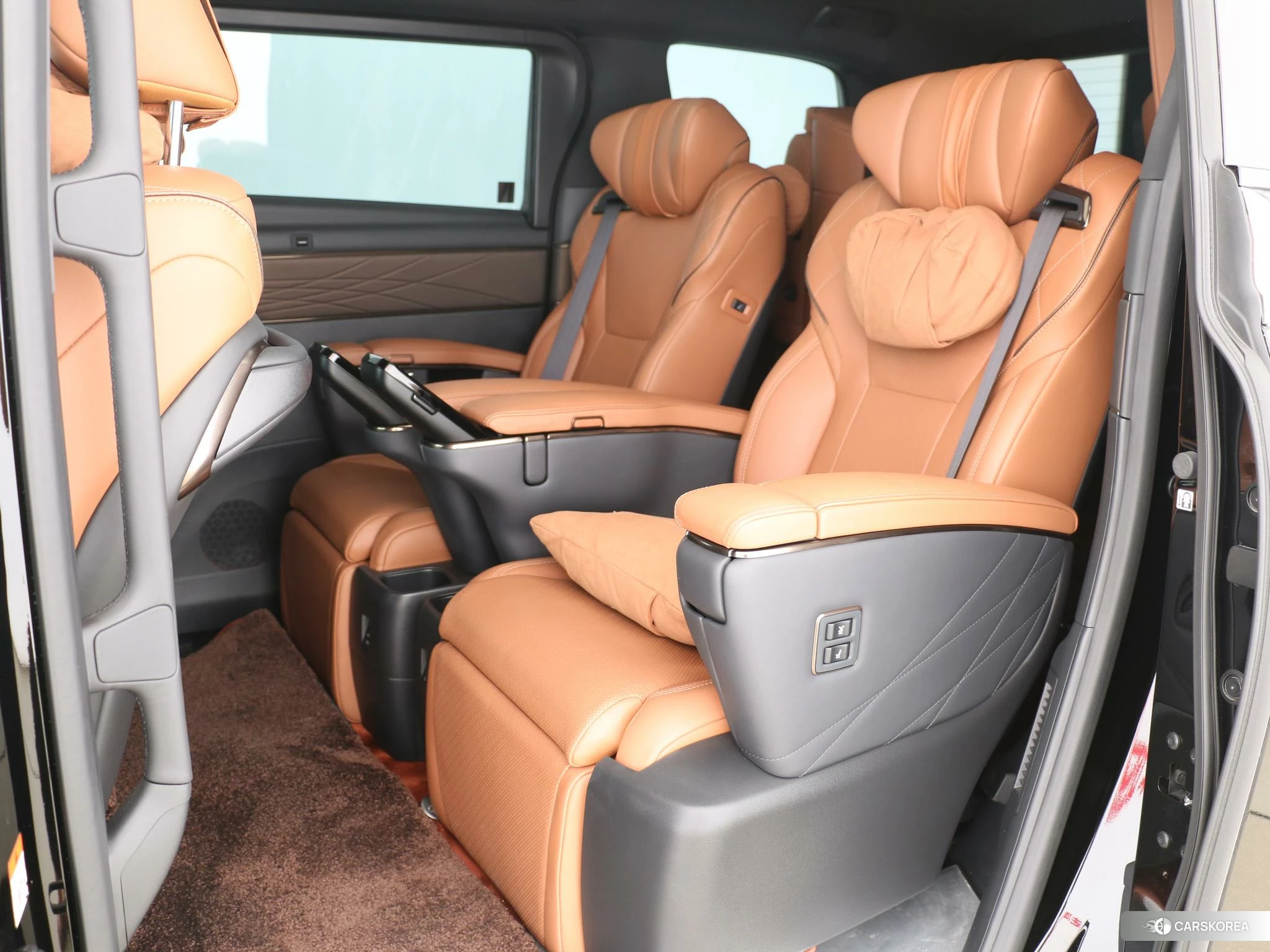 Toyota Vellfire id 4510885 из Китая 7