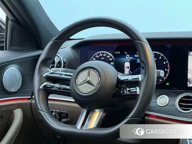 Mercedes-Benz E-class id 4207934 из Китая 7