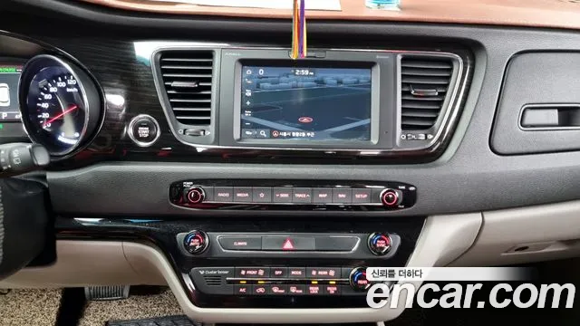 Kia The New Carnival id 2855526 из Кореи 7