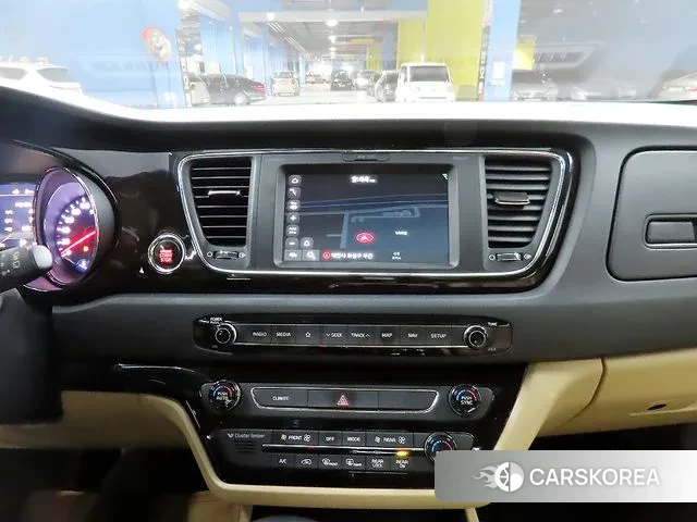 Kia The New Carnival id 3728690 из Кореи 7