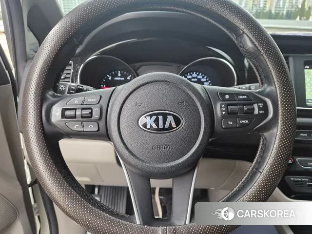 Kia The New Carnival id 3259249 из Кореи 7