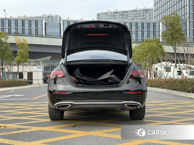 Mercedes-Benz E-class id 4271678 из Китая 7