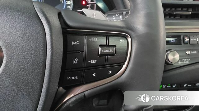 Lexus ES300h 7th generation id 4746069 из Кореи 7