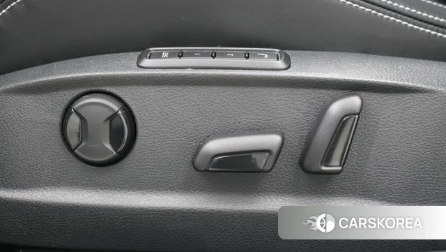 Volkswagen Passat GT (B8) id 4534942 из Кореи 7