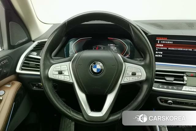 BMW X7 id 4210403 из Китая 7