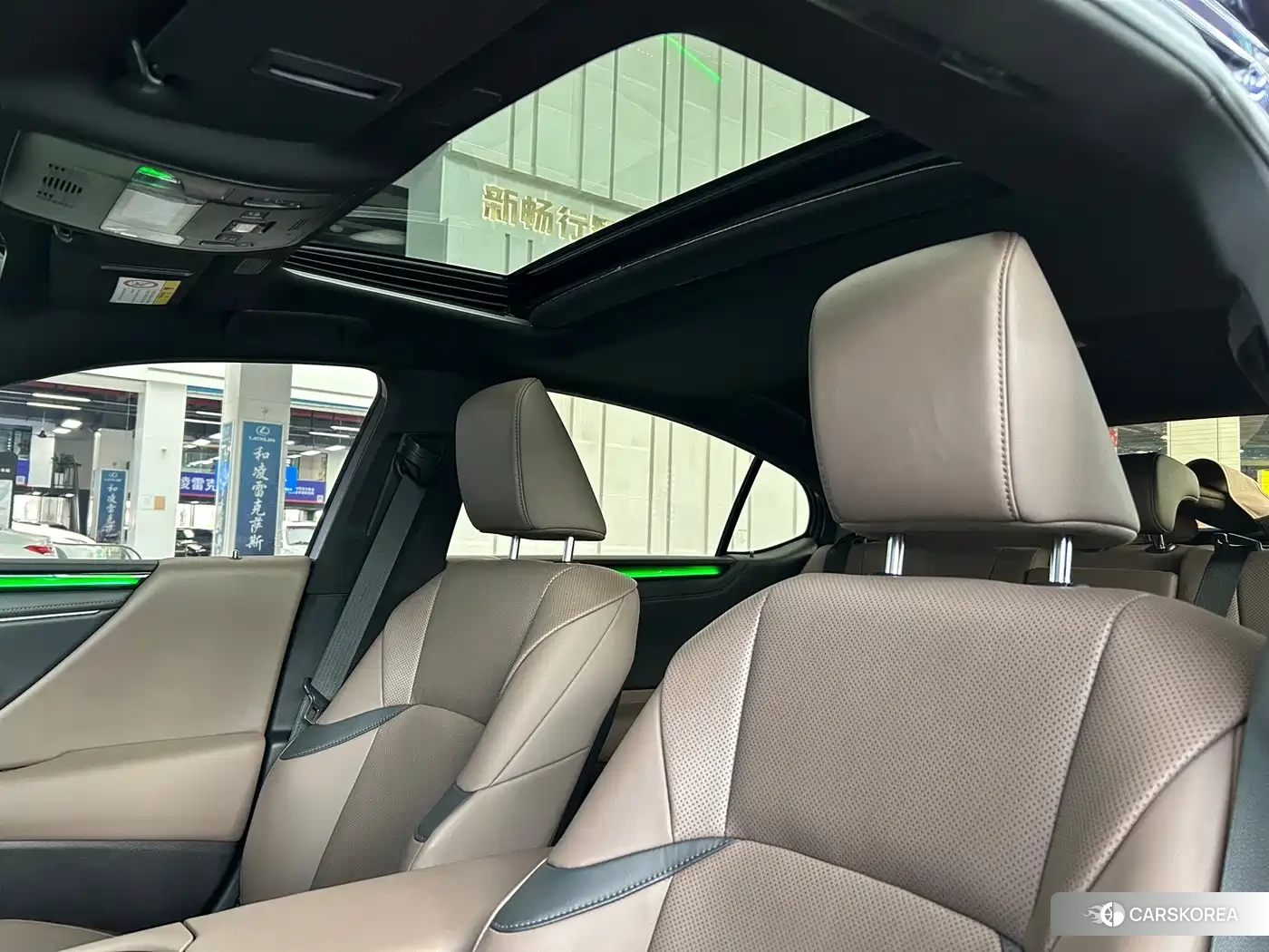 Lexus ES id 4659710 из Китая 7