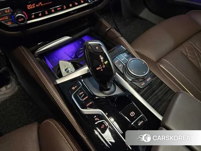 BMW 5 Series (G30) id 3257000 из Кореи 7