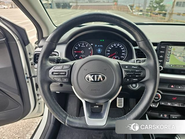 Kia Stonic id 3861868 из Кореи 7