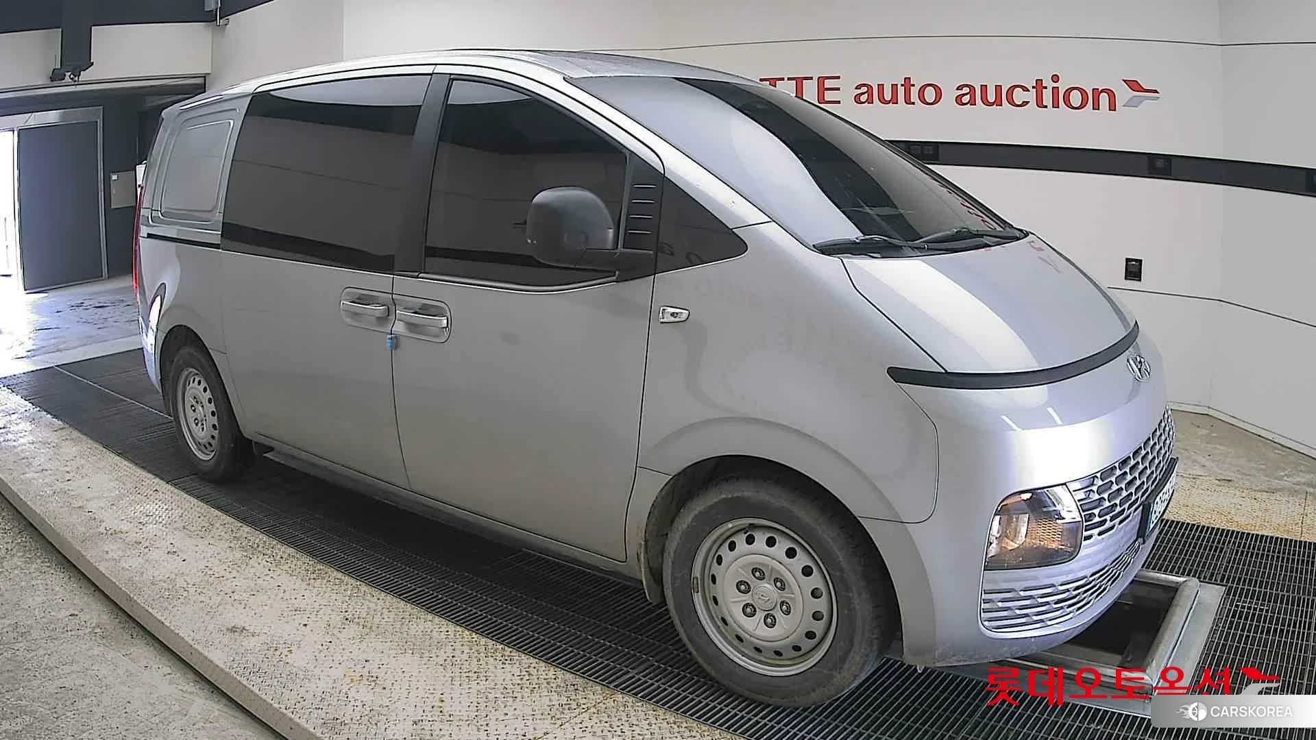 Hyundai Staria id 4296745 из Кореи 7