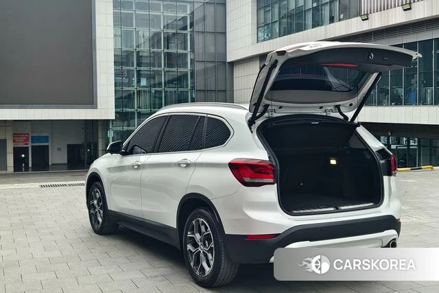 BMW X1 id 4215584 из Китая 7
