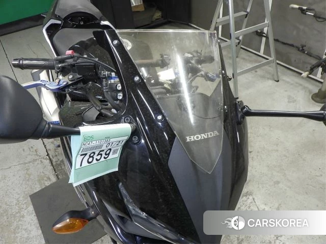 Проданный Honda CBR400R id 4000024 из Японии, фото 7