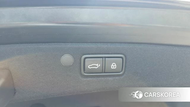 Hyundai The New Grandeur IG id 3923939 из Кореи 7