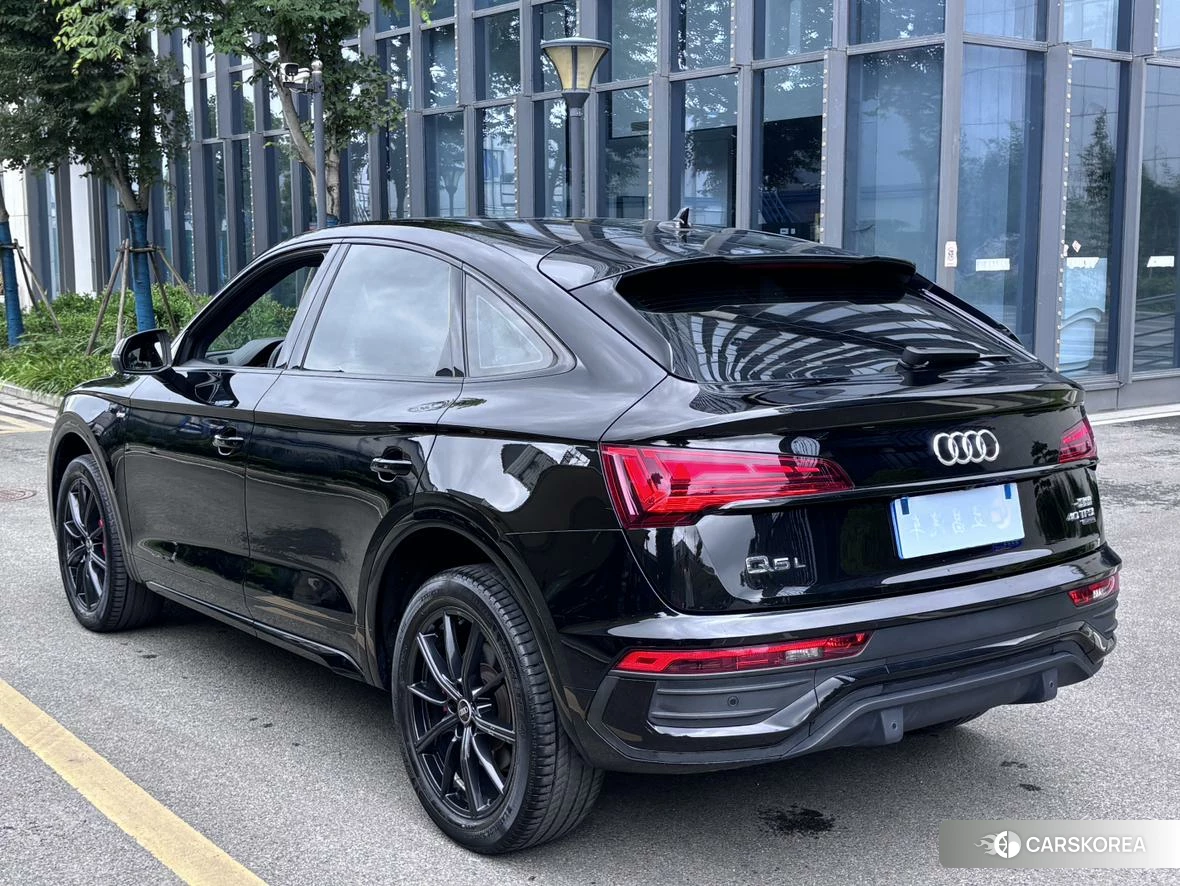 Audi Q5L Sportback id 4455451 из Китая 7