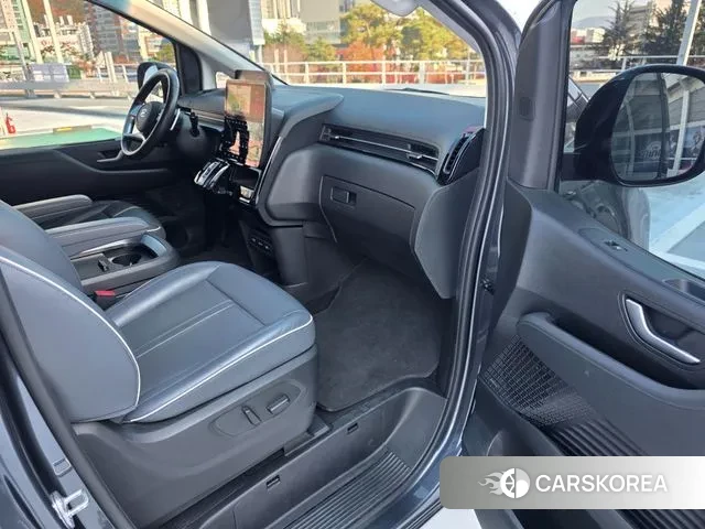 Hyundai Staria id 3421900 из Кореи 7