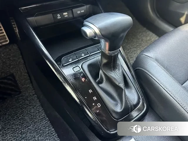 Kia Stonic id 3380842 из Кореи 7