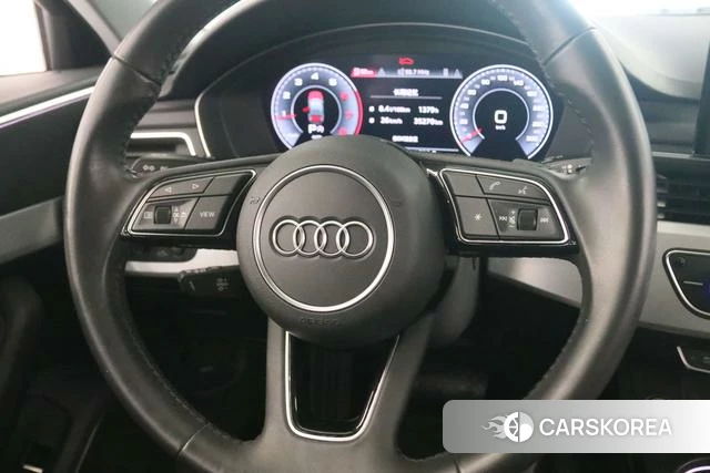 Audi A4L id 4328434 из Китая 7
