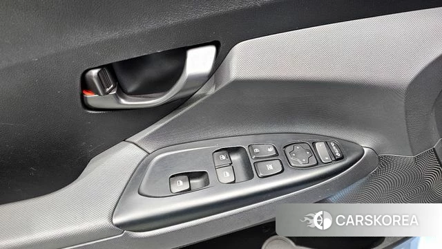 Hyundai Veloster (JS) id 4245329 из Кореи 7