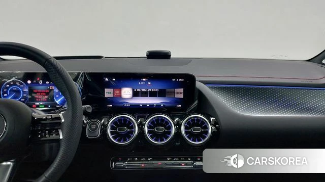 Mercedes-Benz EQA H243 id 4622944 из Кореи 7
