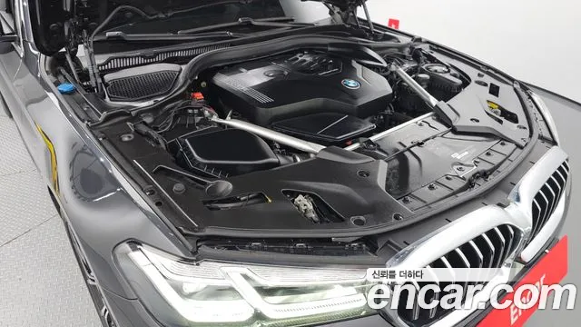 BMW 5 Series (G30) id 2686785 из Кореи 7