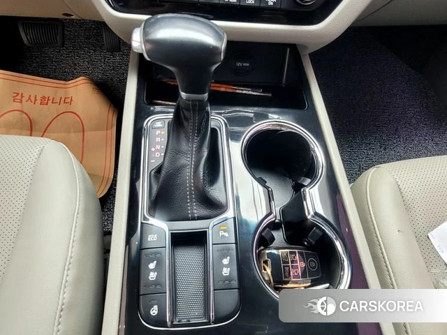 Kia The New Carnival id 4742247 из Кореи 7