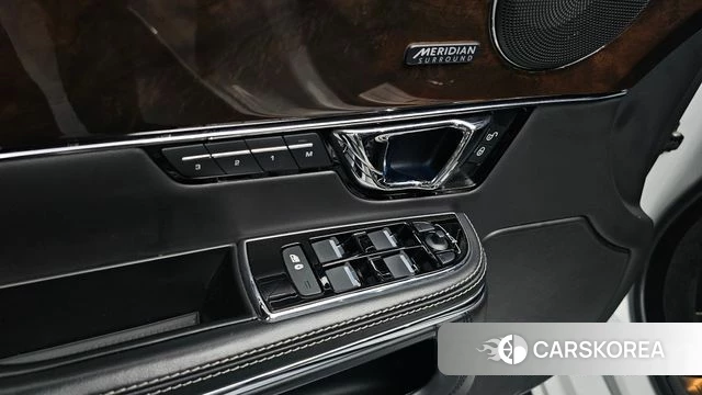 Jaguar All New XJ id 4325200 из Кореи 7