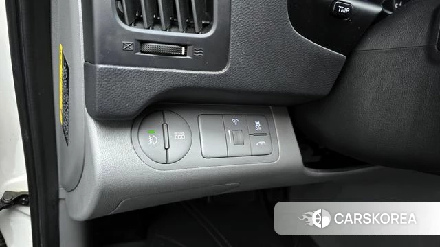 Hyundai The New Grand Starex id 3828309 из Кореи 7