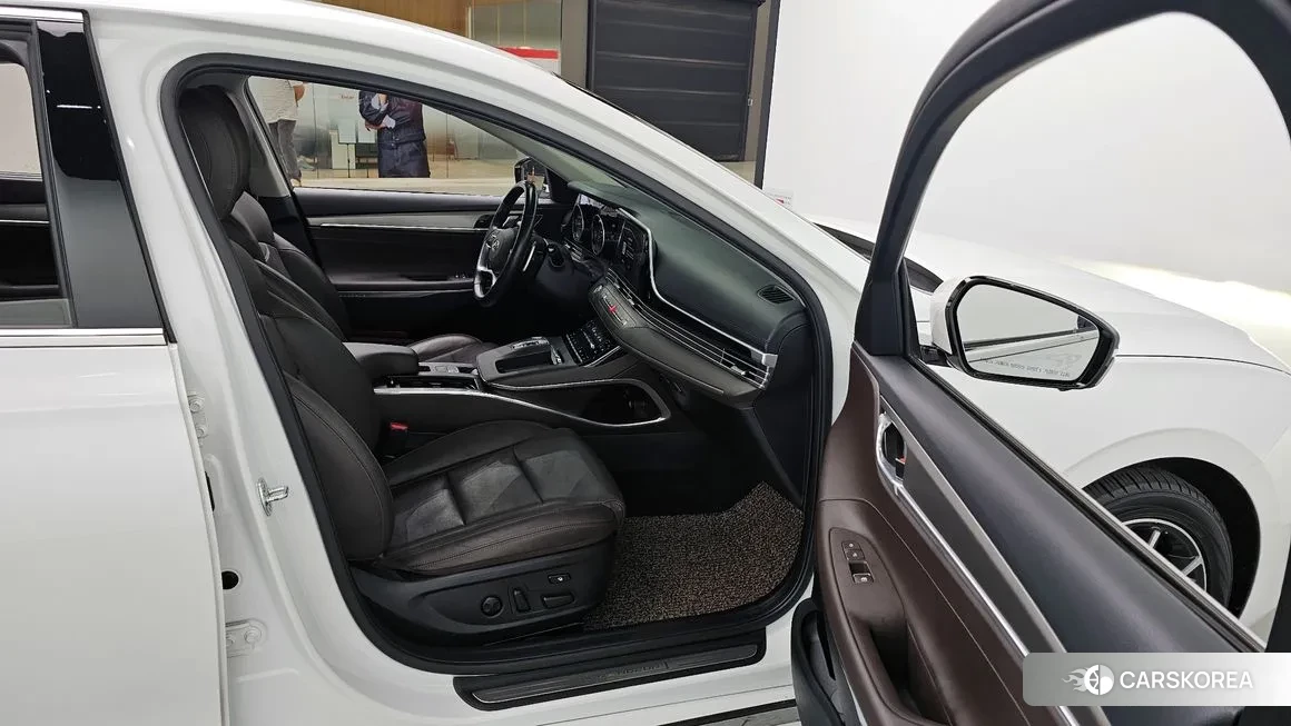 Hyundai The New Grandeur IG id 1947220 из Кореи 7