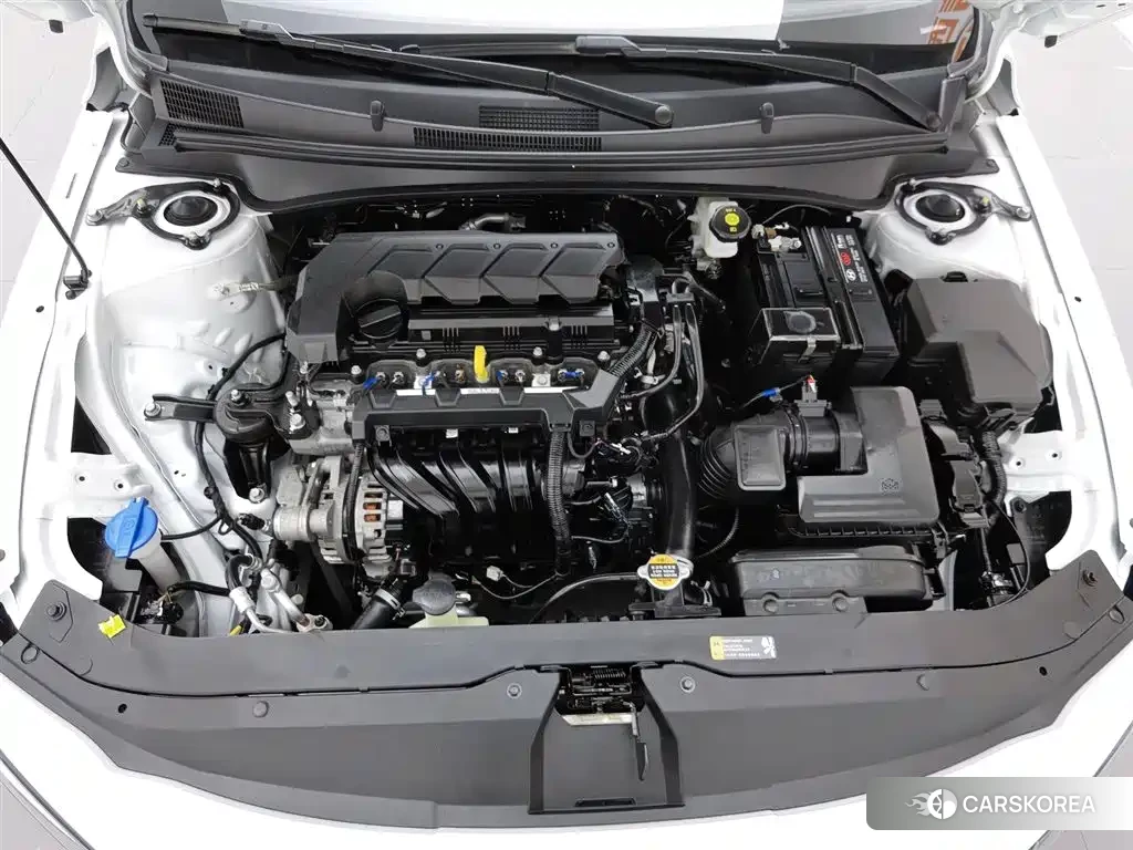 Hyundai Elantra id 4545653 из Китая 7