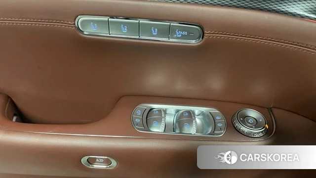 Genesis G90 (RS4) id 4887224 из Кореи 7