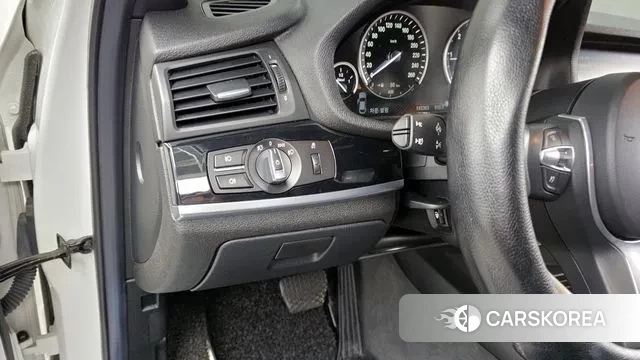 BMW X4 (F26) id 3024766 из Кореи 7