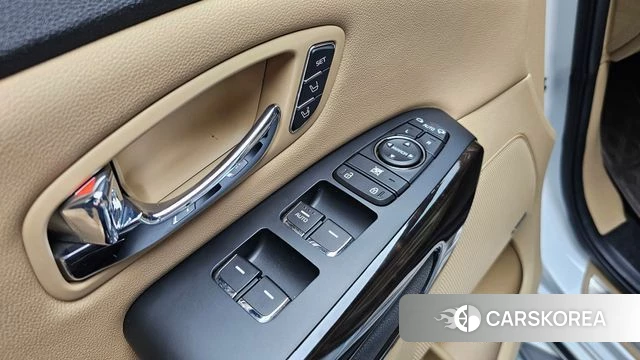 Kia The New Carnival id 4728199 из Кореи 7