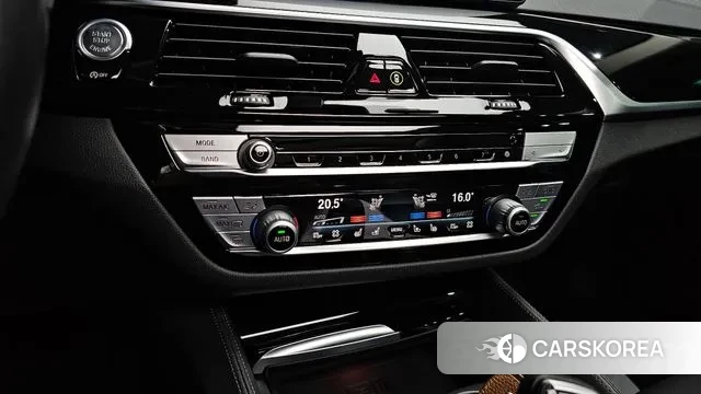 BMW 5 Series (G30) id 3765331 из Кореи 7