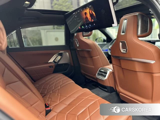 BMW 7 series id 4271780 из Китая 7