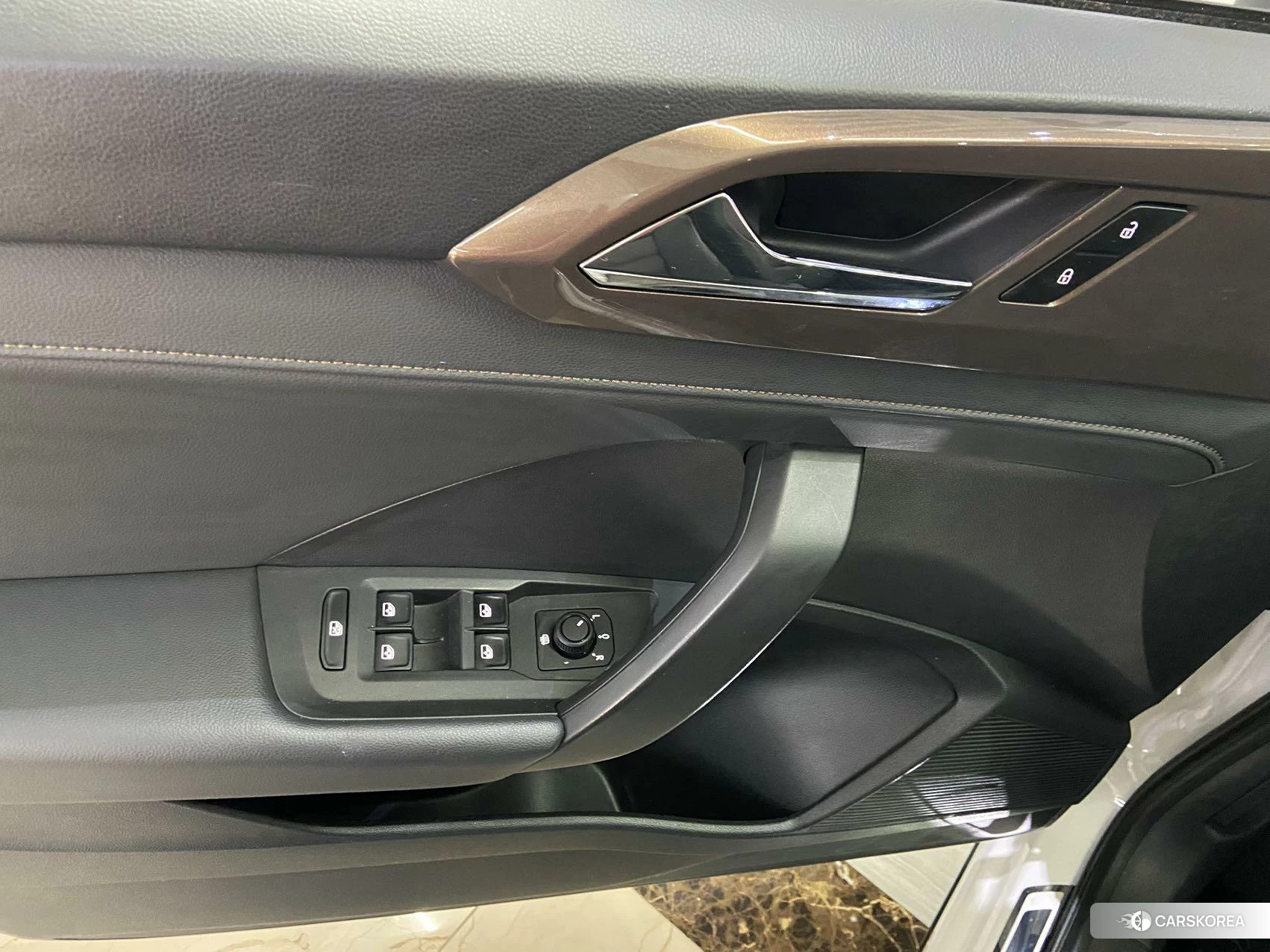 Volkswagen Tharu id 4514709 из Китая 7