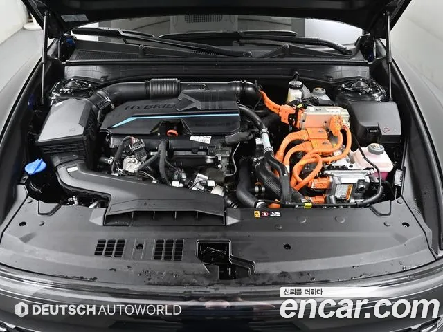 Hyundai Grandeur Hybrid (GN7) id 2701869 из Кореи 7