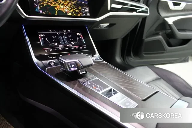 Audi A6 (C8) id 3361228 из Кореи 7