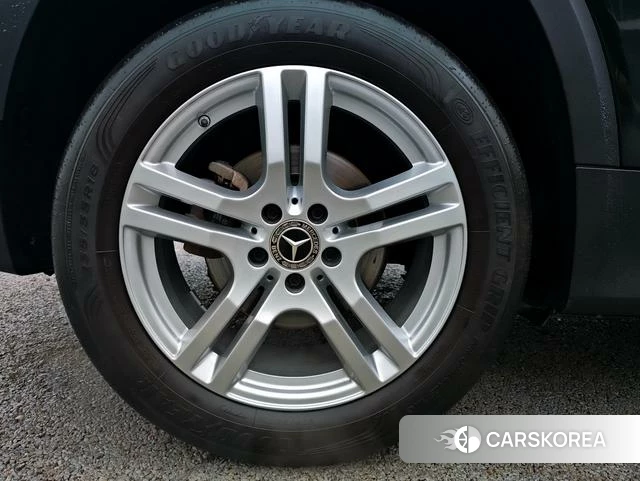 Mercedes-Benz GLB id 4274143 из Китая 7