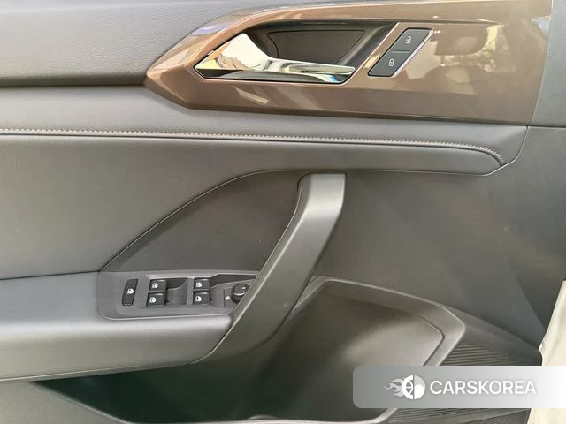 Volkswagen Tuyue id 4271309 из Китая 7