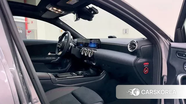 Mercedes-Benz A-Class W177 id 3711344 из Кореи 7