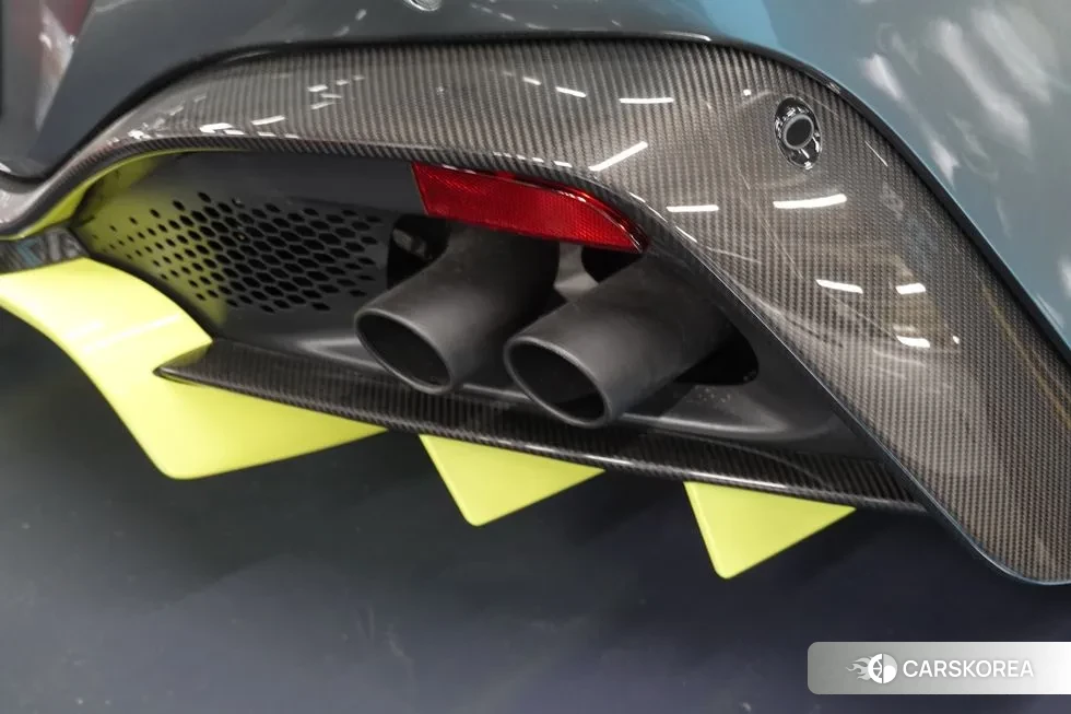 Aston Martin Vantage 2nd Generation id 1857576 из Кореи 7