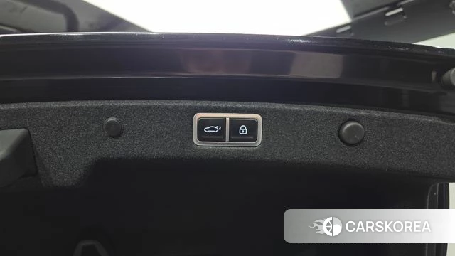 Hyundai Grandeur Hybrid (GN7) id 4302881 из Кореи 7