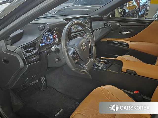 Lexus ES300h 7th generation id 4274842 из Кореи 7